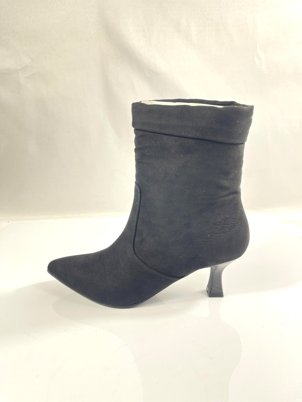Jones New York Boots Women's Size 8 Black Jny-Sonara Faux Suede Kitten Heel New